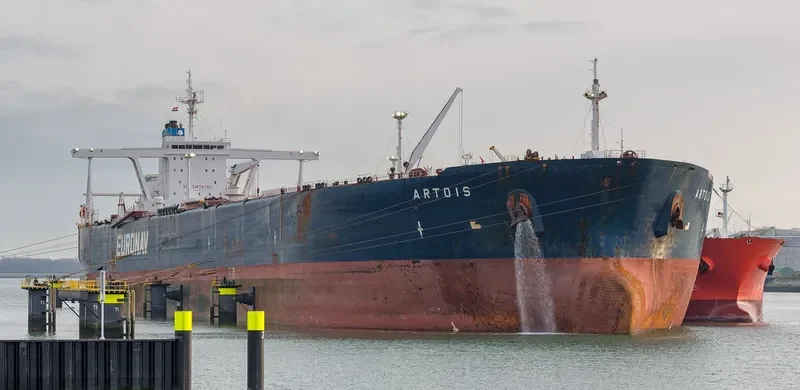 LA BALENA Tanker IMO 9230969 photo 8