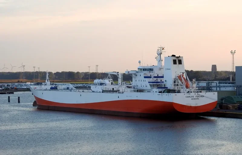 CARLOS FISCHER Tanker IMO 9230995 photo 6