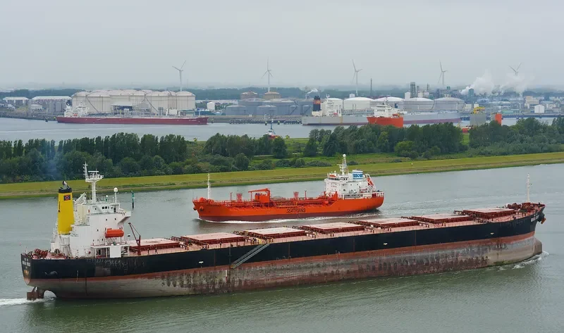 MAHA ROOS Bulk Carrier IMO 9231004 photo 7