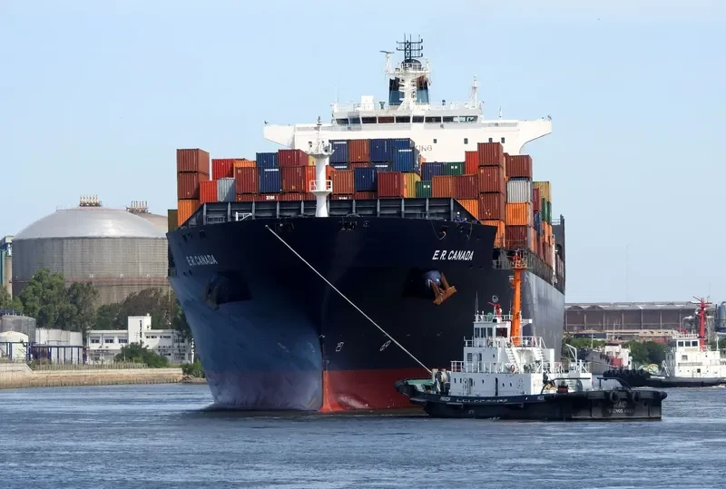 E.R.CANADA Container Ship IMO 9231236