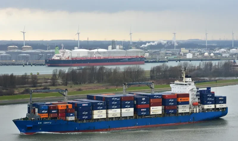 EM CORFU Container Ship IMO 9231494 photo 8