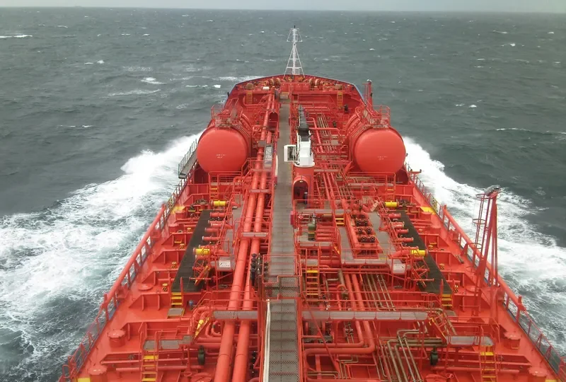 LEVANTO Tanker IMO 9231602 photo 8