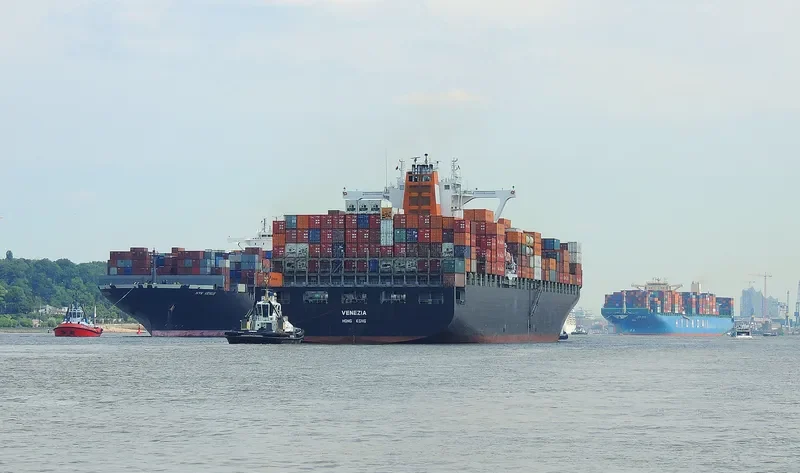 VENEZIA Container Ship IMO 9231743 photo 3