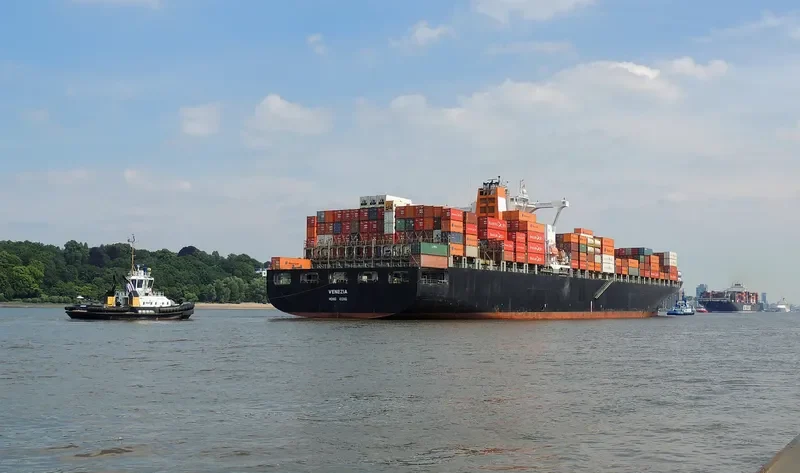 VENEZIA Container Ship IMO 9231743 photo 4