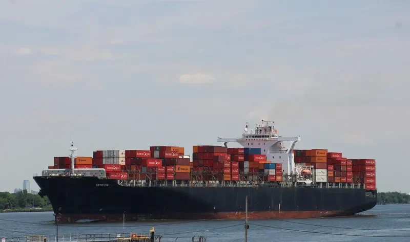 VENEZIA Container Ship IMO 9231743 photo 8
