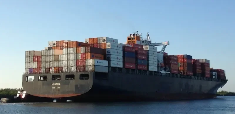 VENEZIA Container Ship IMO 9231743 photo 10