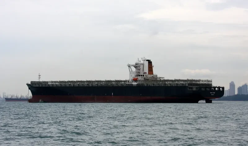 CONTI TAIPEI Container Ship IMO 9231755 photo 2