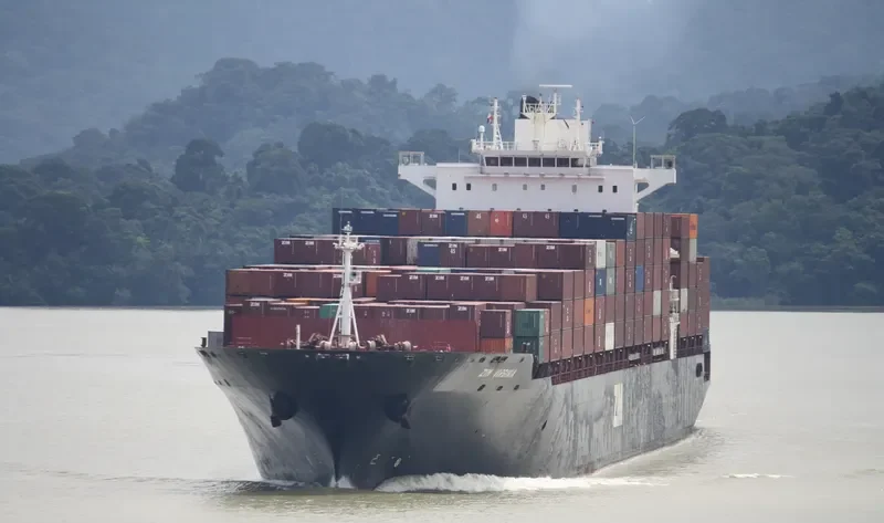 ZIM VIRGINIA Container Ship IMO 9231808 photo 5