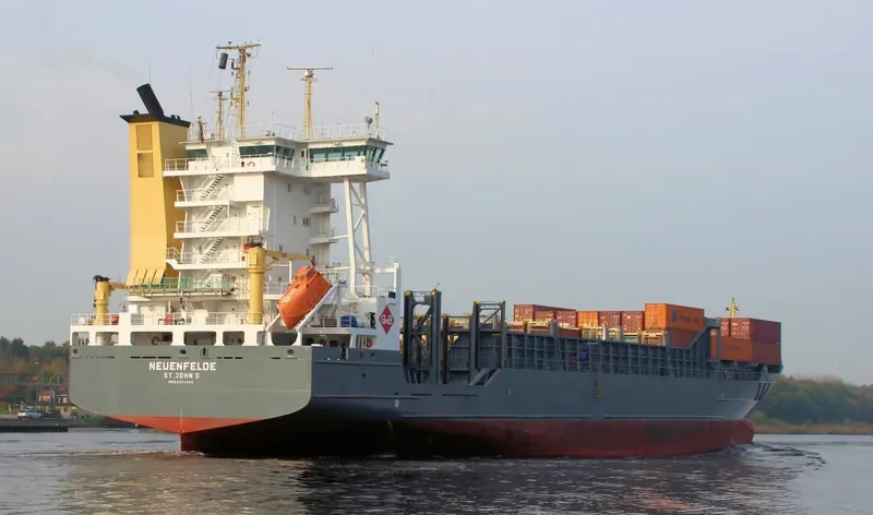 NEUENFELDE Container Ship IMO 9231846 photo 4