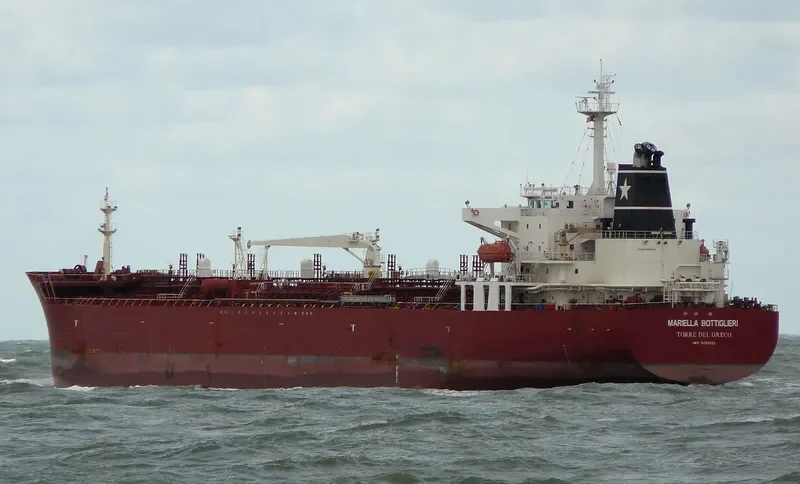 MARIELLA BOTTIGLIERI Tanker IMO 9232022 photo 10