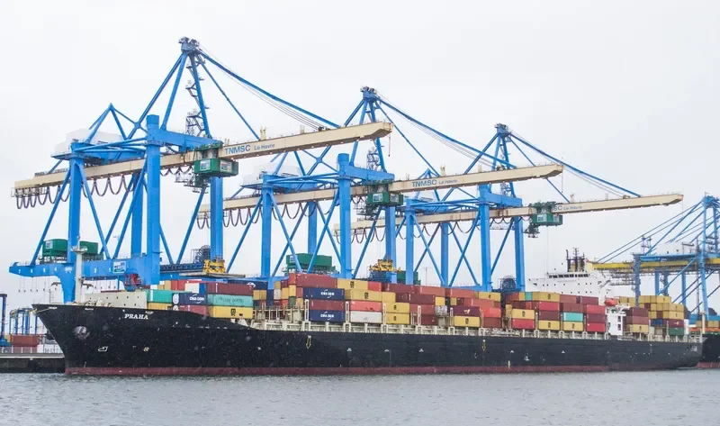 PRAHA Container Ship IMO 9232072 photo 4
