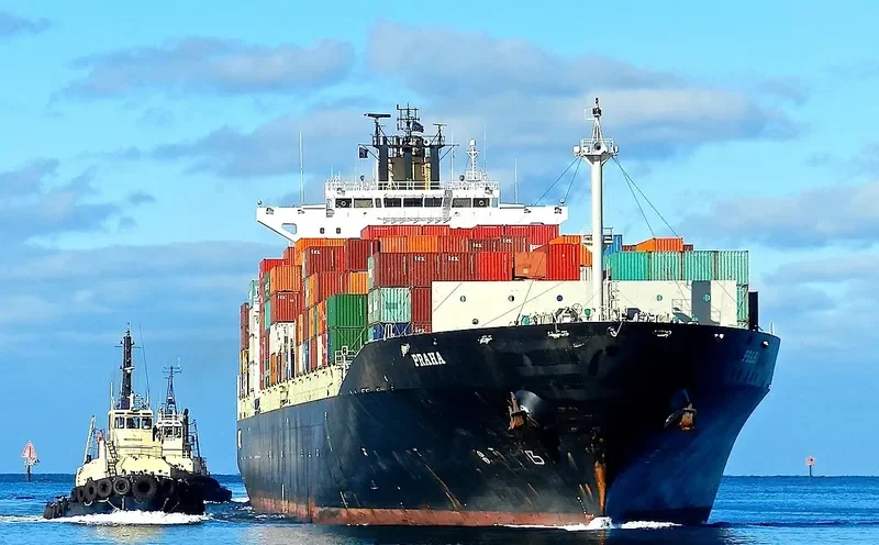 PRAHA Container Ship IMO 9232072 photo 9