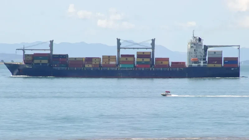 BELLA Container Ship IMO 9232096 photo 3