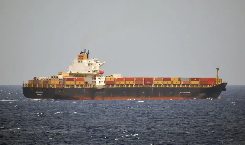 PHILADELPHIA Container Ship IMO 9232101
