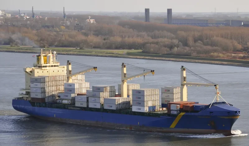 ALSTER Container Ship IMO 9232383 photo 8