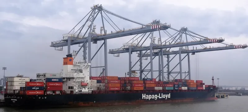 DUBLIN EXPRESS Container Ship IMO 9232577 photo 8