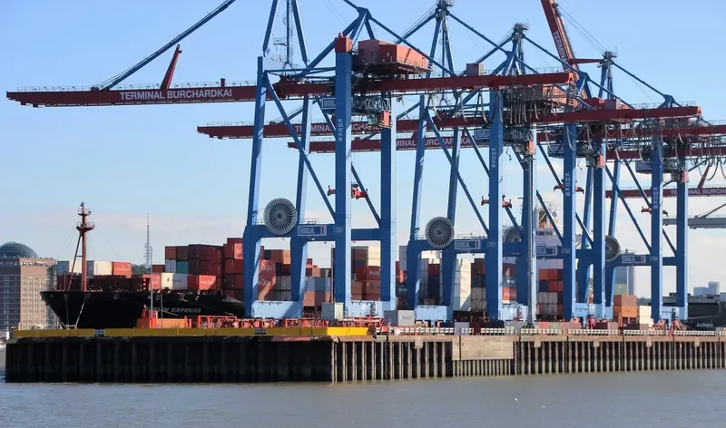 DUBLIN EXPRESS Container Ship IMO 9232577 photo 10
