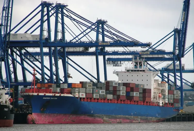 GLASGOW EXPRESS Container Ship IMO 9232589