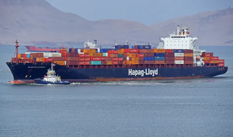 GLASGOW EXPRESS Container Ship IMO 9232589 photo 8