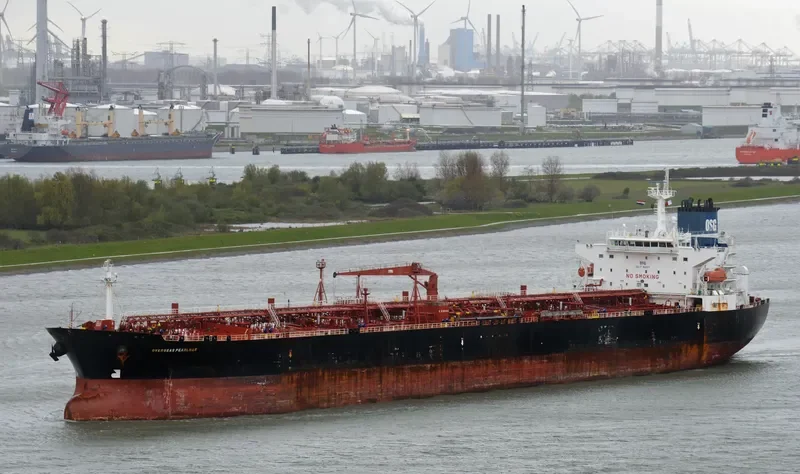 SEAWAYS PEARLMAR Tanker IMO 9232591 photo 4