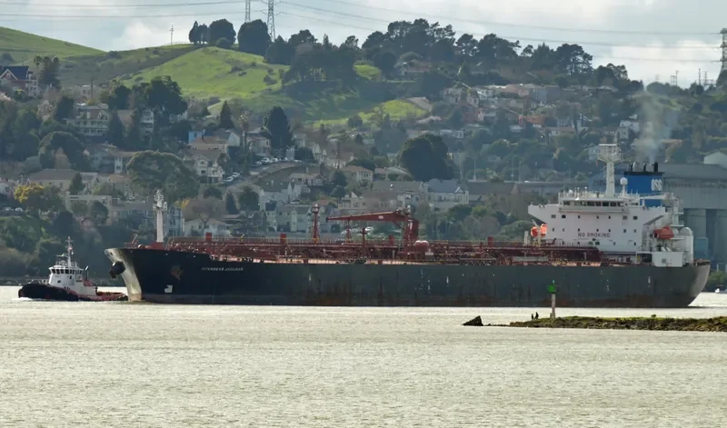 JADE Tanker IMO 9232606 photo 6