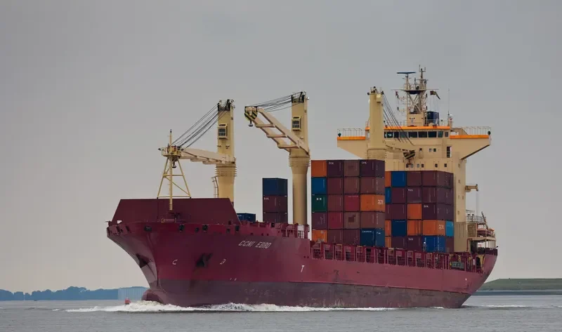 CHARLIE Container Ship IMO 9232656 photo 6