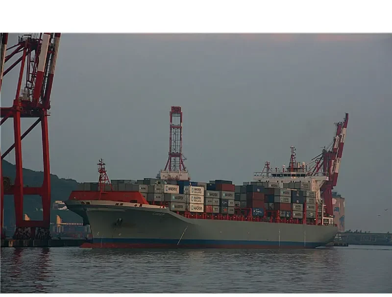 LIWIA P Container Ship IMO 9232759 photo 7
