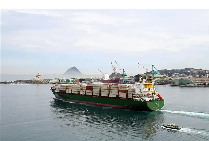 COLETTE Container Ship IMO 9232761 photo 3