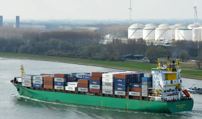 COLETTE Container Ship IMO 9232761 photo 6