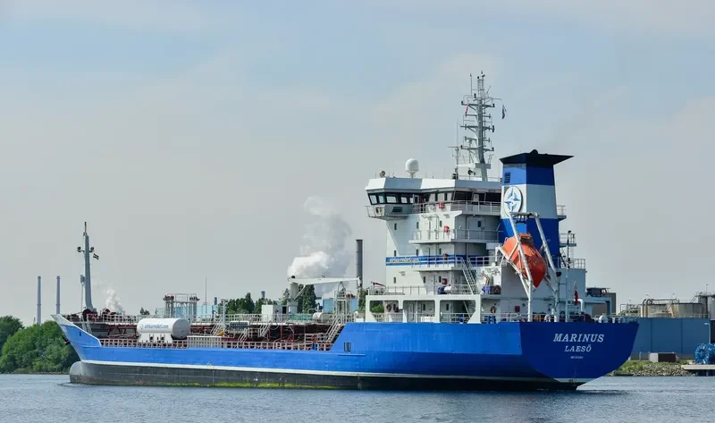 MARINUS Tanker IMO 9232840 photo 9