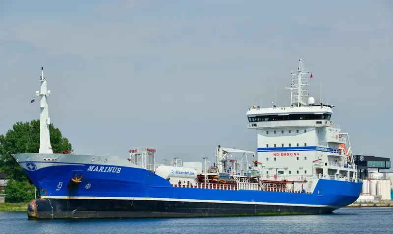 MARINUS Tanker IMO 9232840 photo 10