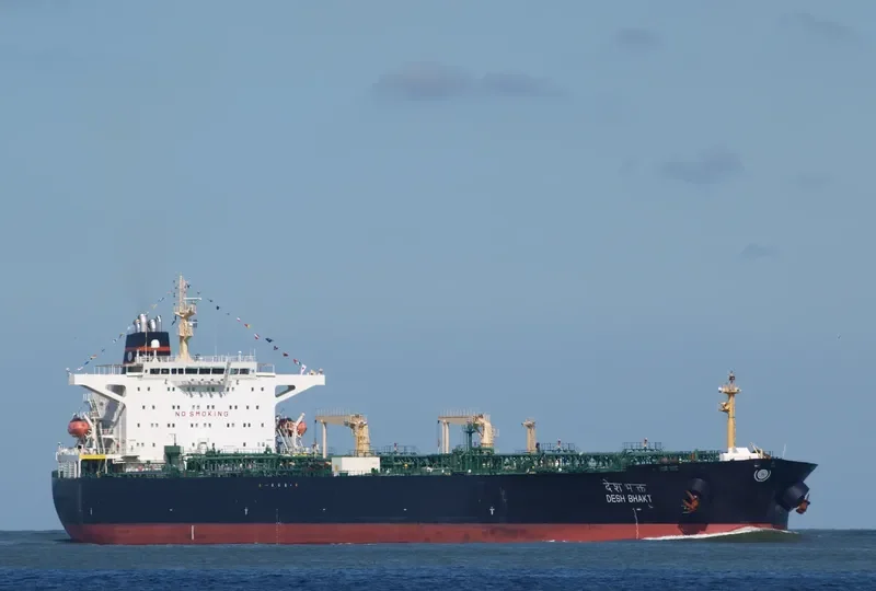 DESH BHAKT Tanker IMO 9232905 photo 2