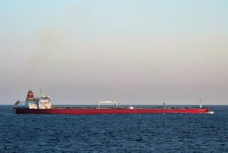 CAPE BELLA V Tanker IMO 9232929 photo 2