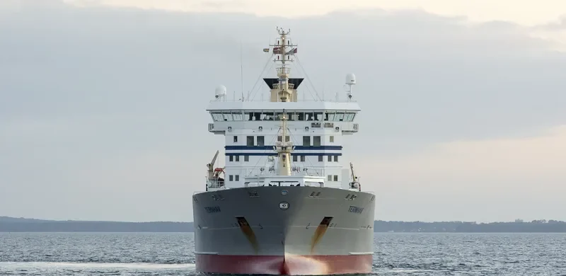 TERNHAV Tanker IMO 9232955 photo 5