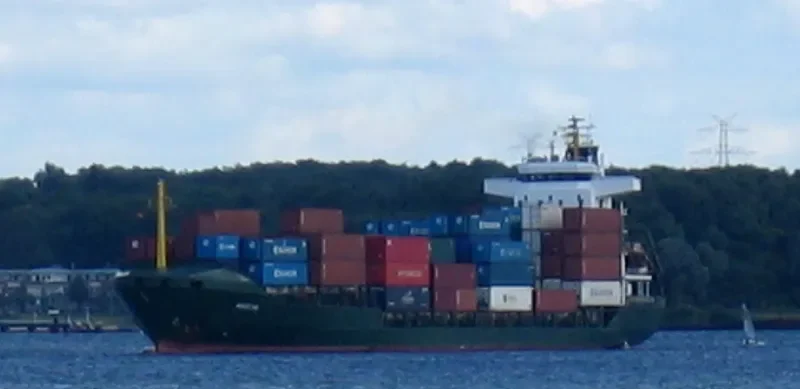 KAMOKUIKI Container Ship IMO 9232979