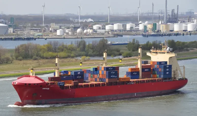 COPIHUE Container Ship IMO 9232981