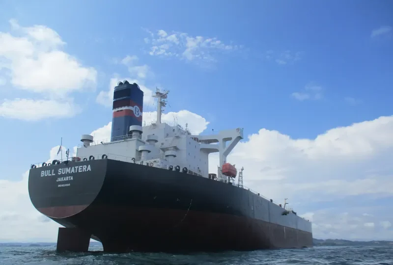 OCEANIA Tanker IMO 9233313 photo 2