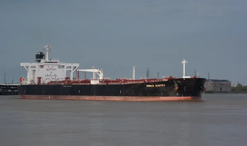 OCEANIA Tanker IMO 9233313 photo 9