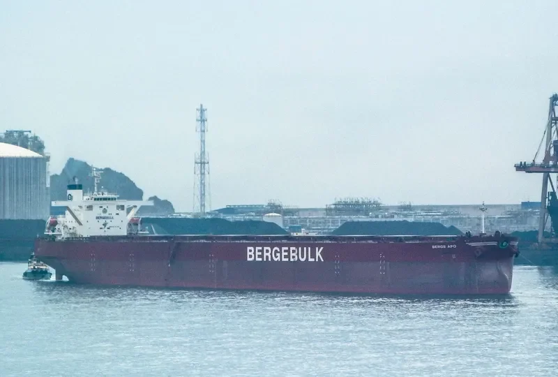 BERGE APO Bulk Carrier IMO 9233337 photo 6