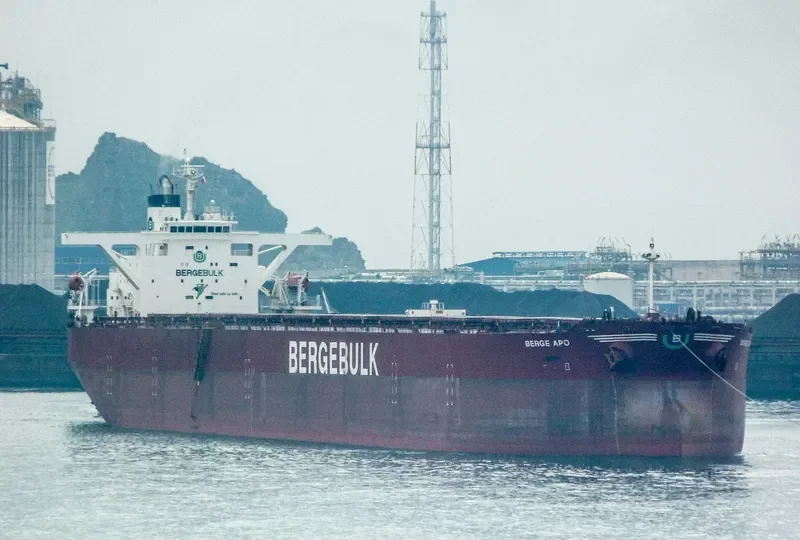 BERGE APO Bulk Carrier IMO 9233337 photo 7