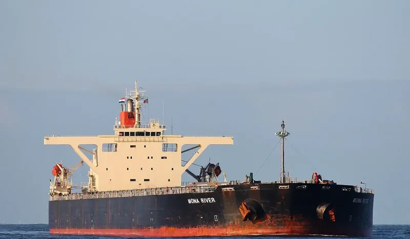 BERGE APO Bulk Carrier IMO 9233337 photo 9