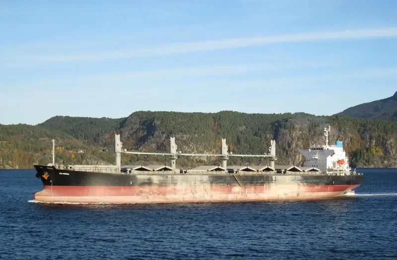 JUN YU Bulk Carrier IMO 9233399 photo 10