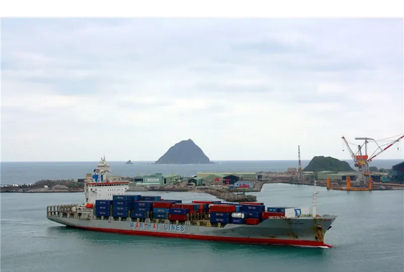 WAN HAI 266 Container Ship IMO 9233636 photo 7