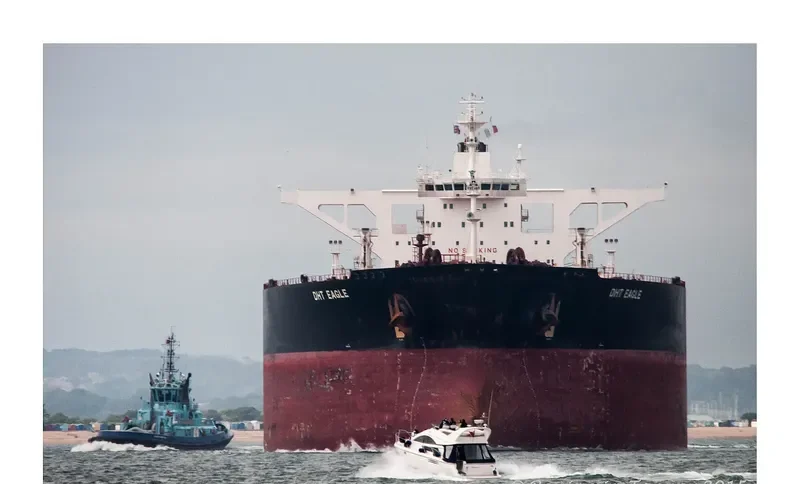EAGLE Tanker IMO 9233753 photo 3