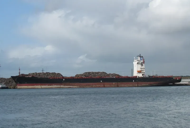 QINGDAO TOWER Container Ship IMO 9233832 photo 9