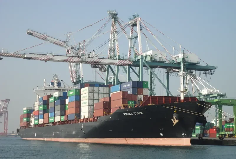 NAGOYA TOWER Container Ship IMO 9233844 photo 8