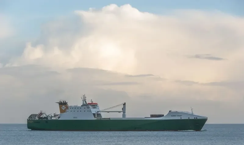 HURST POINT Ro-Ro IMO 9234068 photo 2