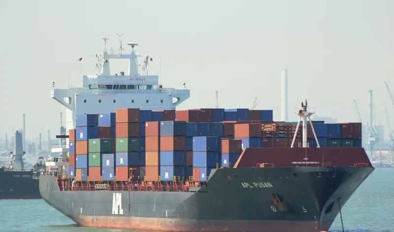 APL PUSAN Container Ship IMO 9234123 photo 5