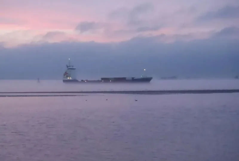 BERMUDA ISLANDER Container Ship IMO 9234434 photo 9