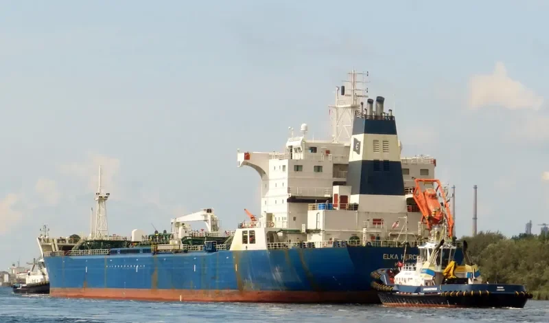 ELKA HERCULES Tanker IMO 9234472 photo 4